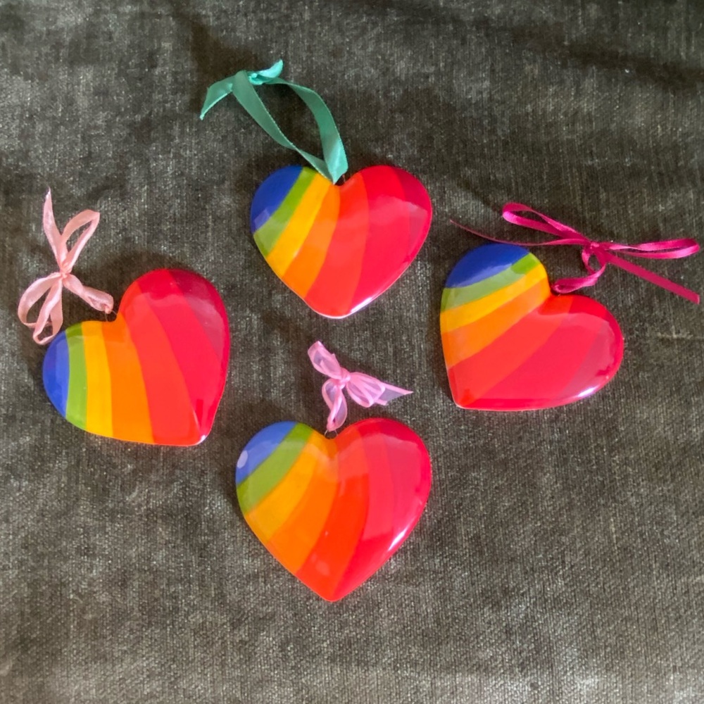 1 Ceramic Rainbow Heart 💚 Green Ribbon